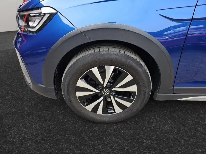 Volkswagen Taigo usata a Lecco (17)