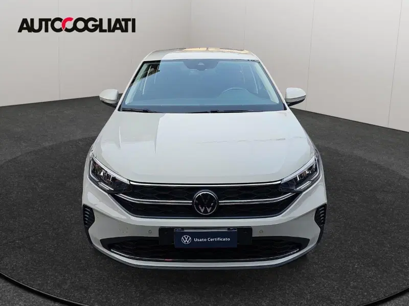 Volkswagen Taigo usata a Lecco (2)
