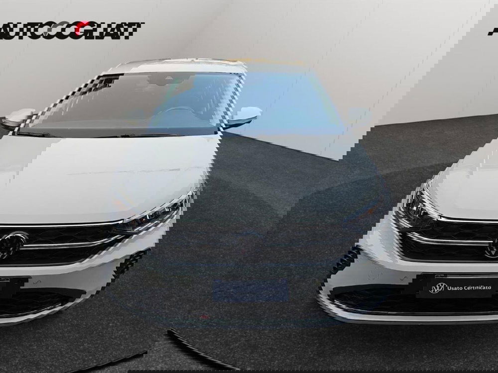 Volkswagen Taigo usata a Lecco (2)