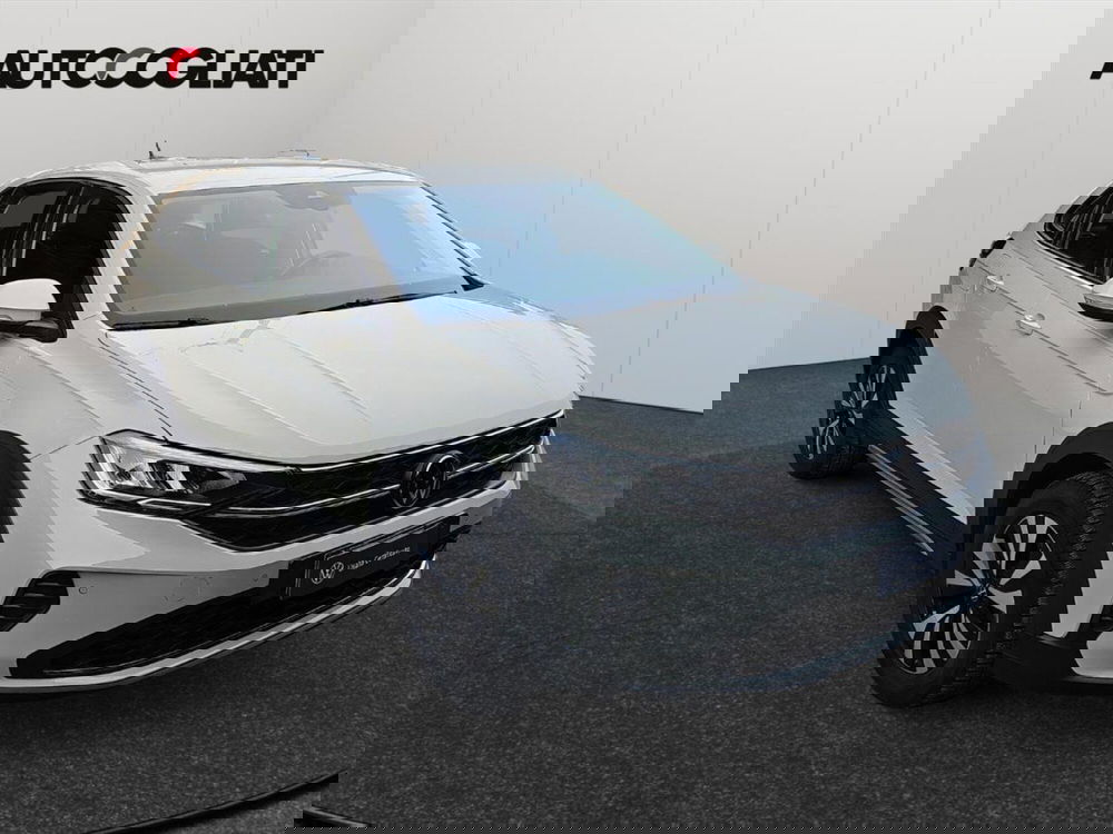 Volkswagen Taigo usata a Lecco (3)