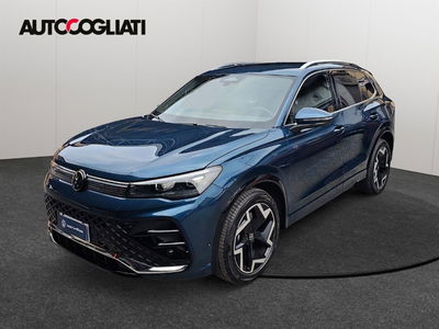 Volkswagen Tiguan 2.0 TDI 150 CV SCR DSG 4MOTION R-Line del 2024 usata a Merate