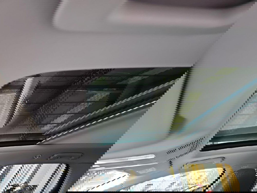 Volkswagen Touareg usata a Lecco (12)