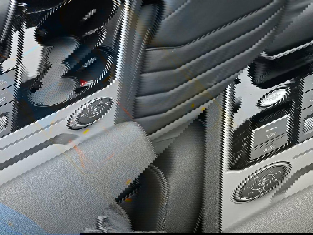 Volkswagen Touareg usata a Lecco (20)