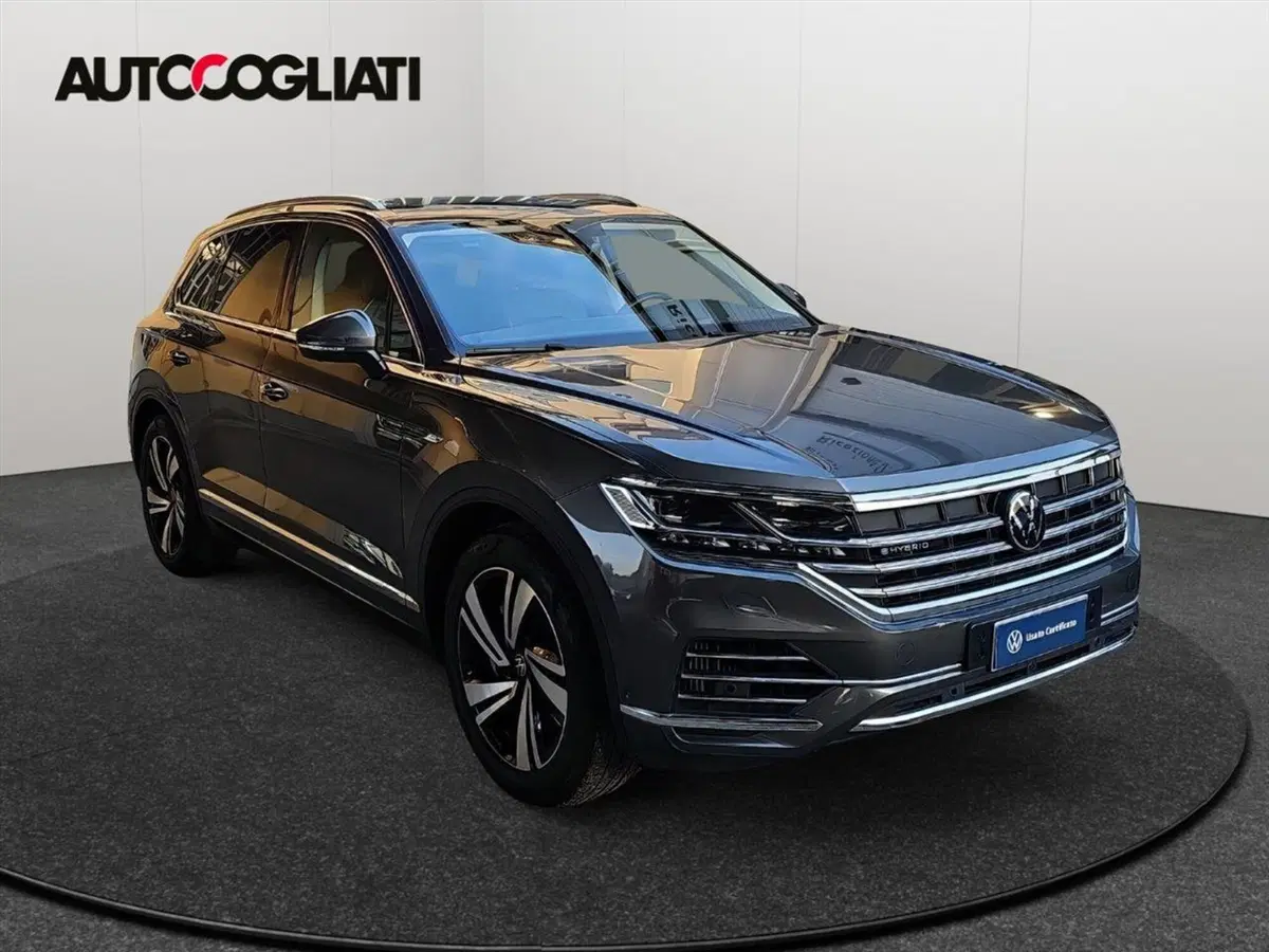 Volkswagen Touareg usata a Lecco (3)