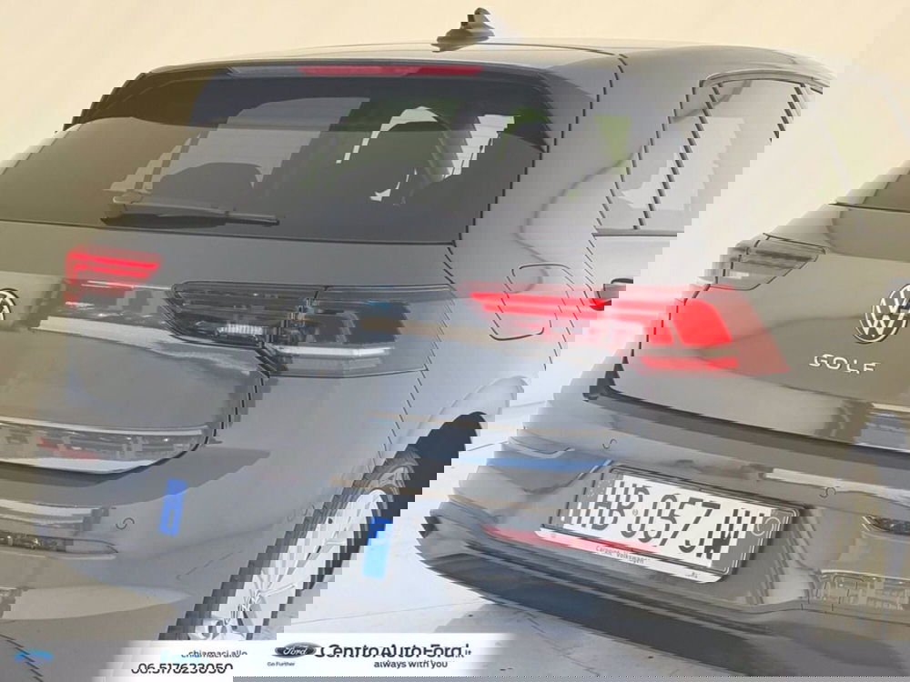 Volkswagen Golf nuova a Roma (16)