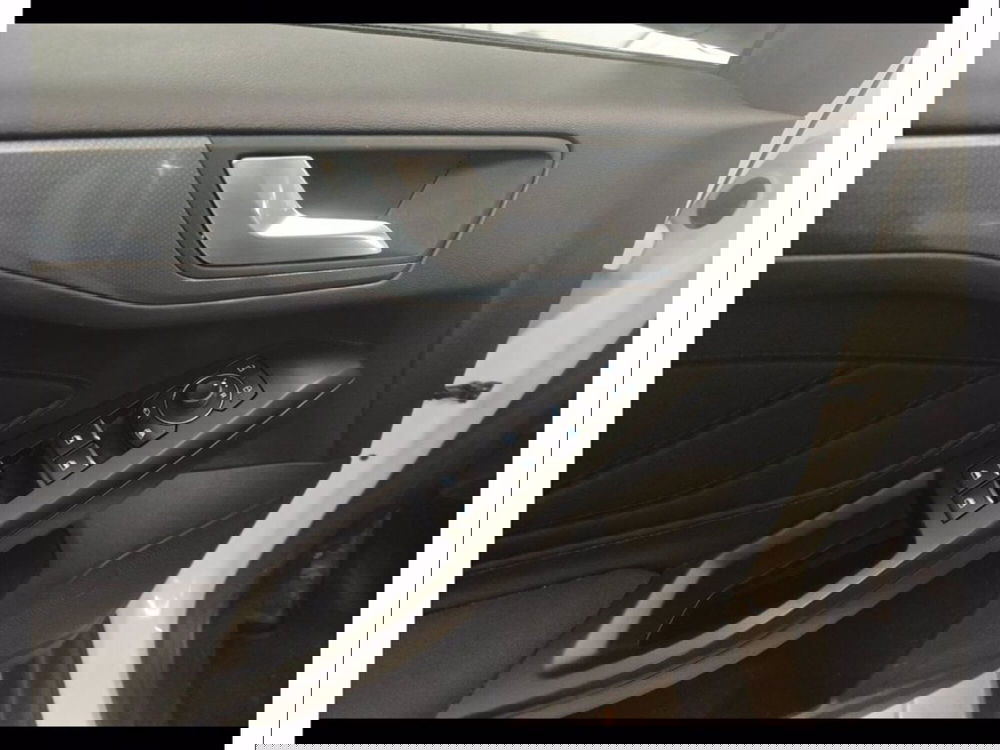 Ford Focus Station Wagon usata a Catania (13)