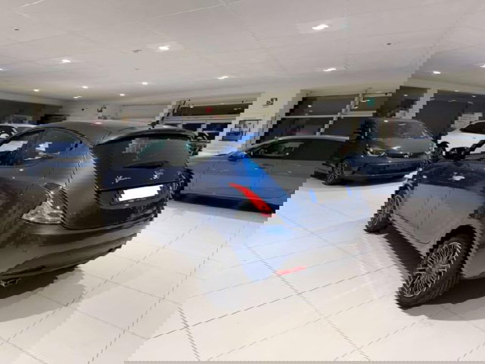 Lancia Ypsilon usata a Savona (8)