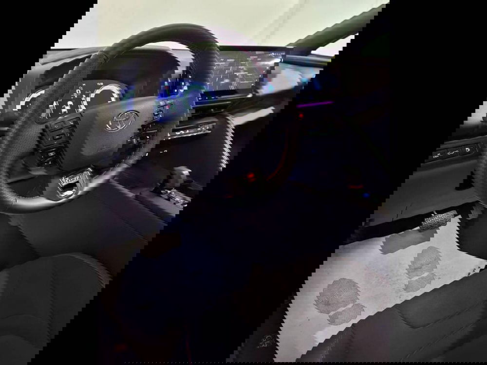 Toyota Toyota C-HR usata a Torino (13)