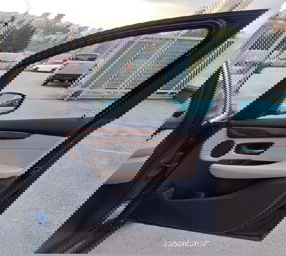 BMW Serie 2 Active Tourer usata a Potenza (15)
