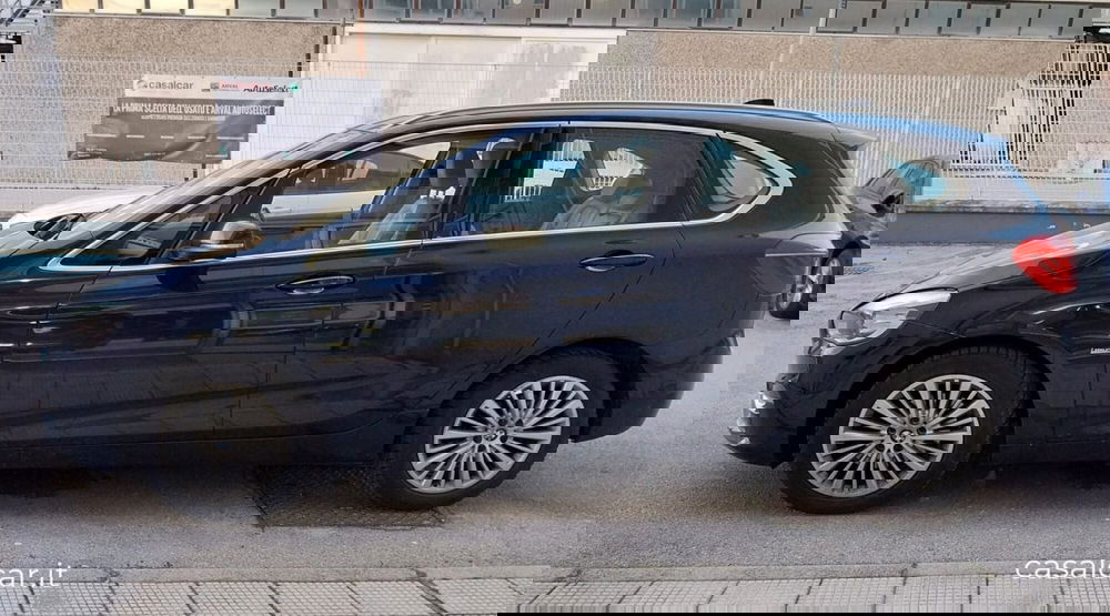 BMW Serie 2 Active Tourer usata a Potenza (4)