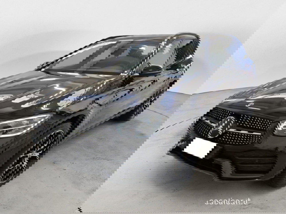 Mercedes-Benz GLC SUV usata a Salerno