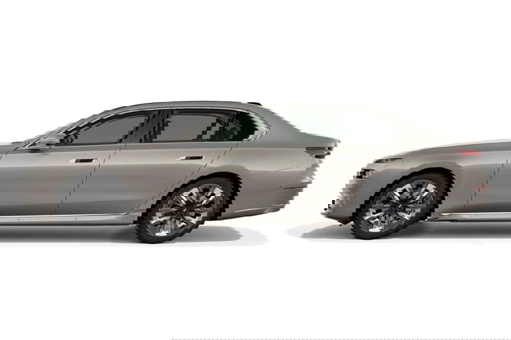 BMW Serie 7 nuova a Torino (2)