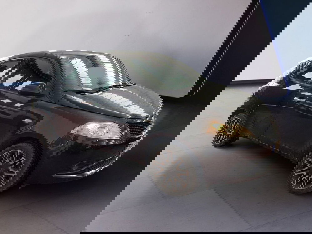 Lancia Ypsilon usata a Torino (3)