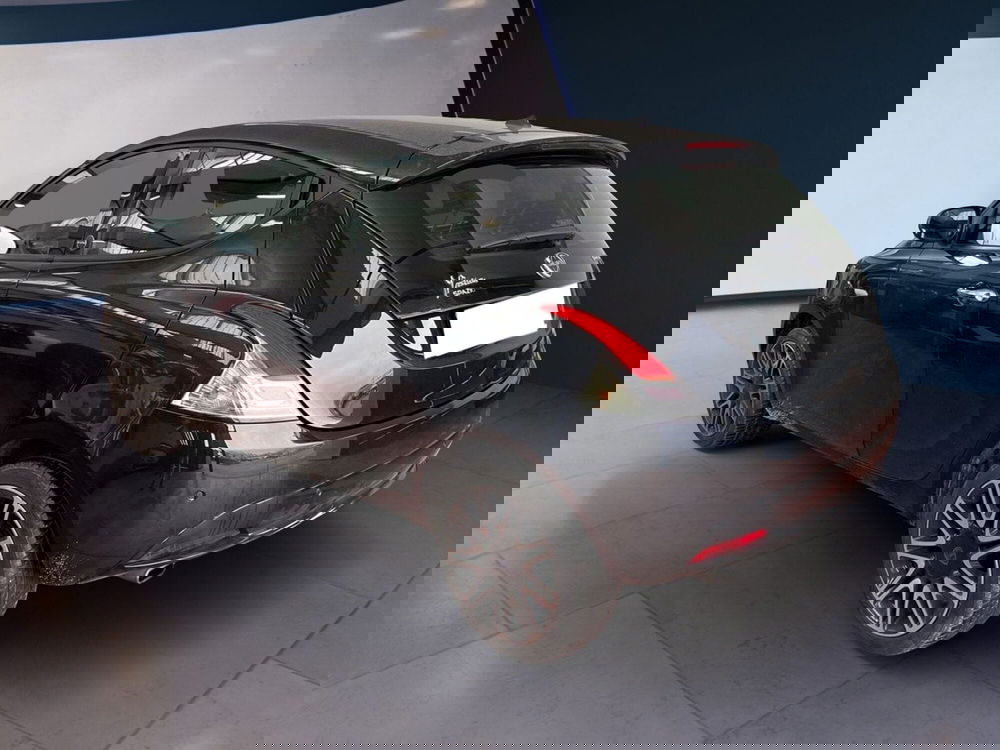 Lancia Ypsilon usata a Torino (6)