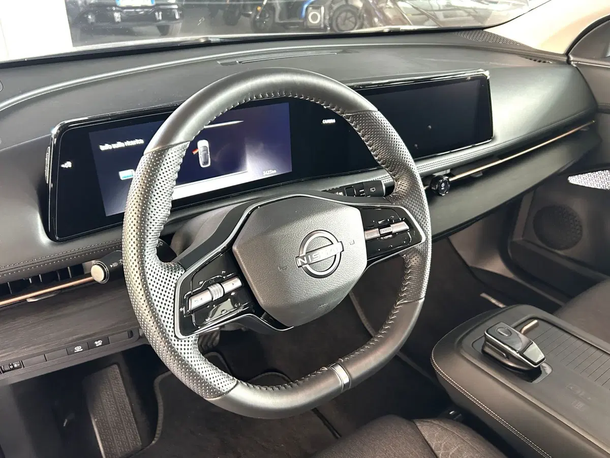Nissan Ariya usata a Ferrara (9)