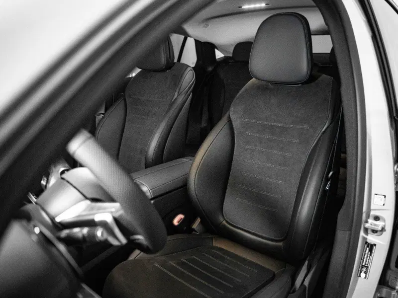 Mercedes-Benz GLC SUV nuova a Macerata (11)