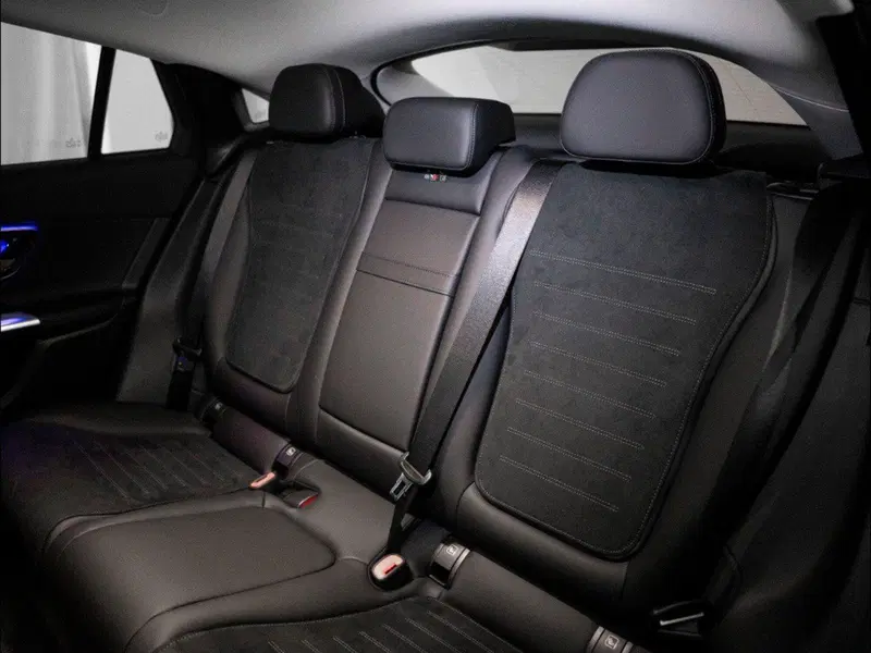 Mercedes-Benz GLC Coupé nuova a Macerata (11)