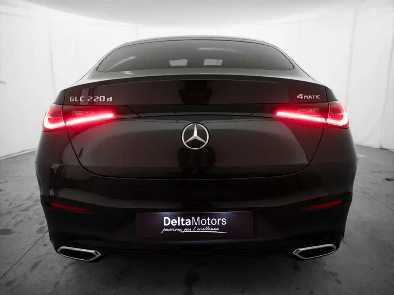 Mercedes-Benz GLC Coupé nuova a Macerata (3)