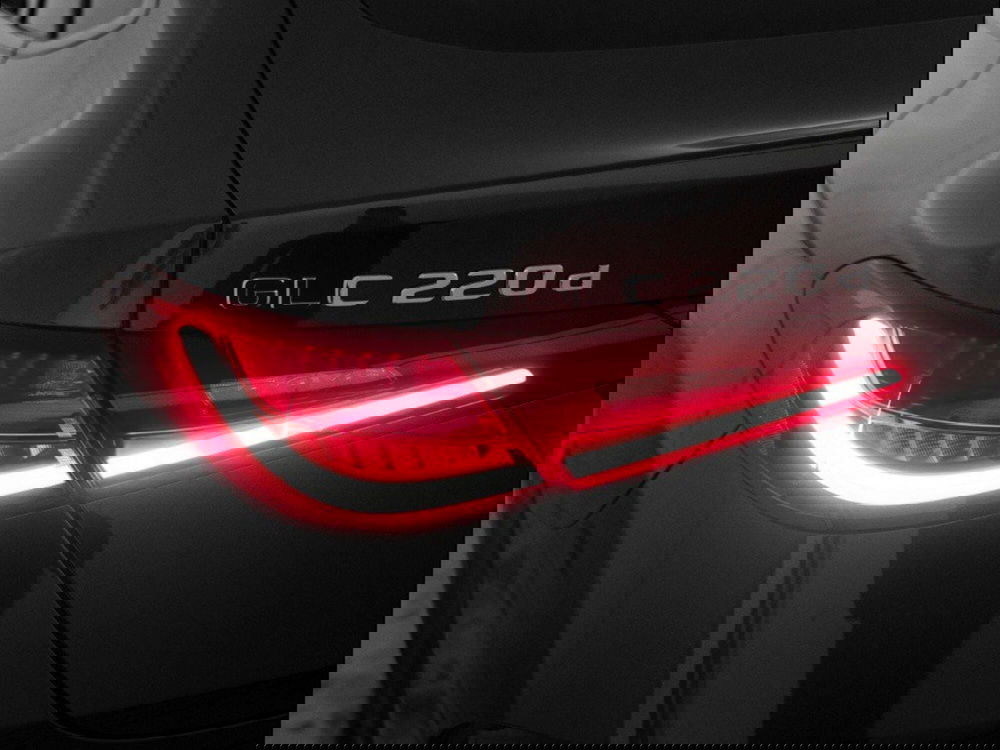 Mercedes-Benz GLC Coupé nuova a Macerata (7)