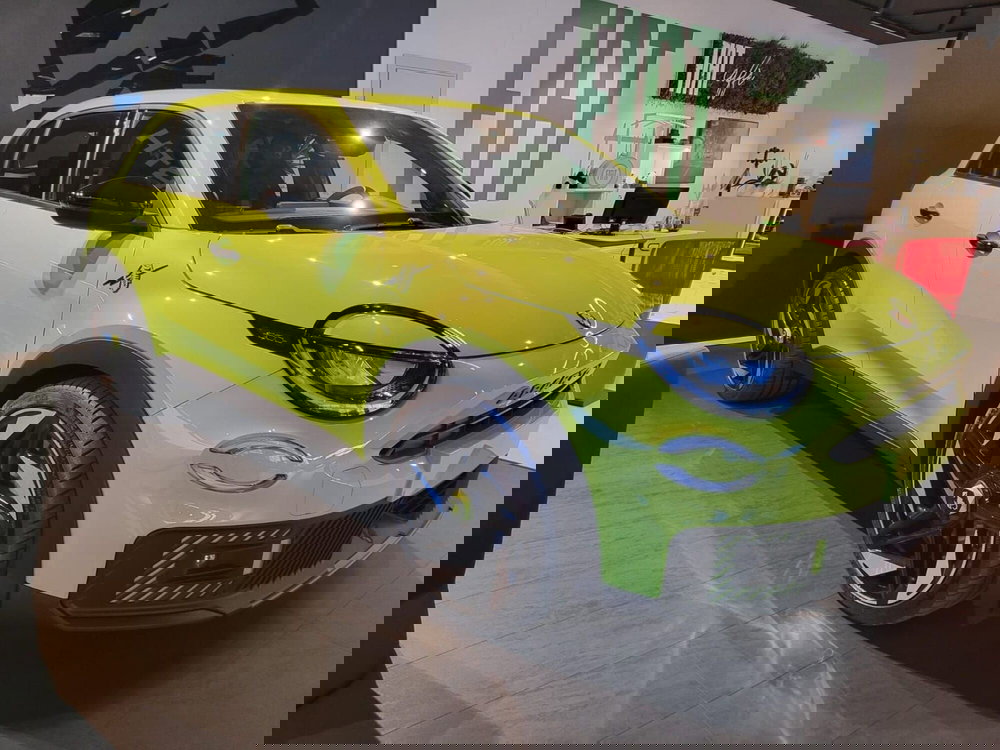 Abarth 600e nuova a Arezzo (2)