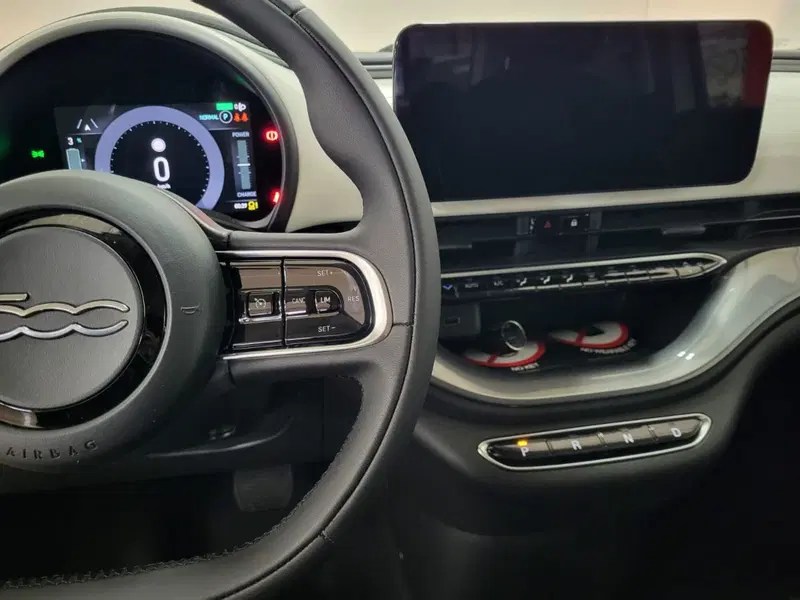 Fiat 500 nuova a Arezzo (9)