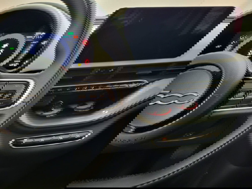 Fiat 500 nuova a Arezzo (9)