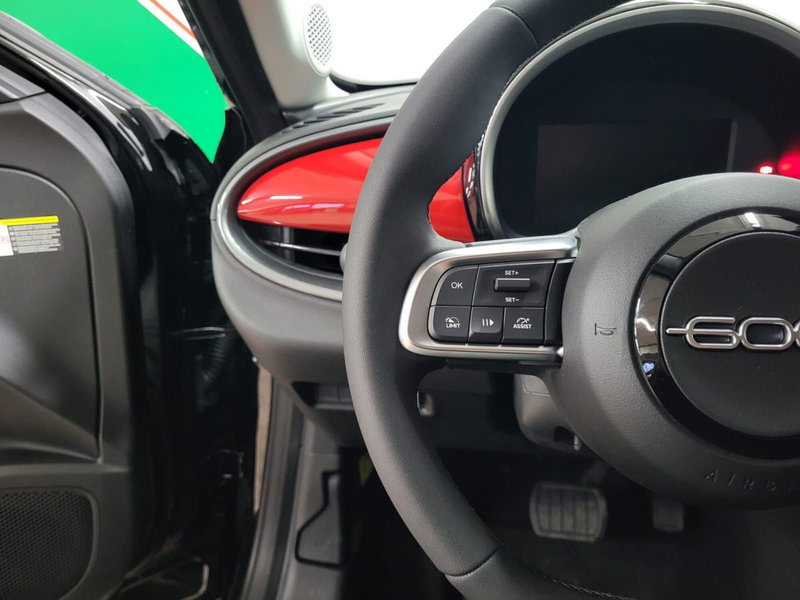 Fiat 600e nuova a Arezzo (10)