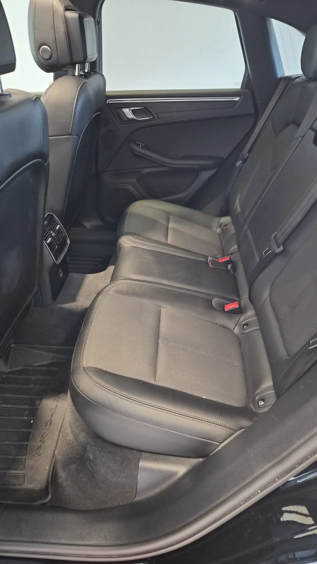 Porsche Macan usata a Frosinone (11)