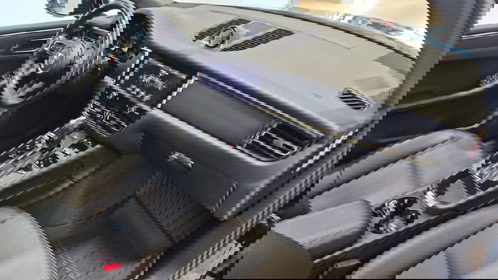 Porsche Macan usata a Frosinone (15)