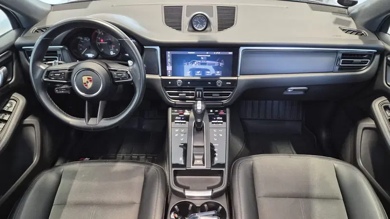 Porsche Macan usata a Frosinone (16)