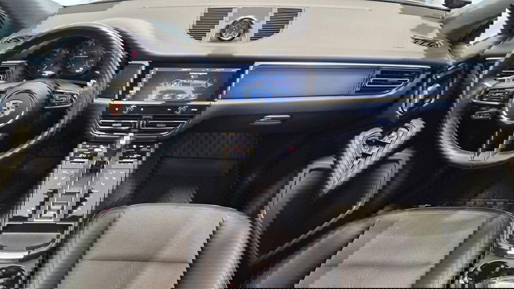 Porsche Macan usata a Frosinone (16)