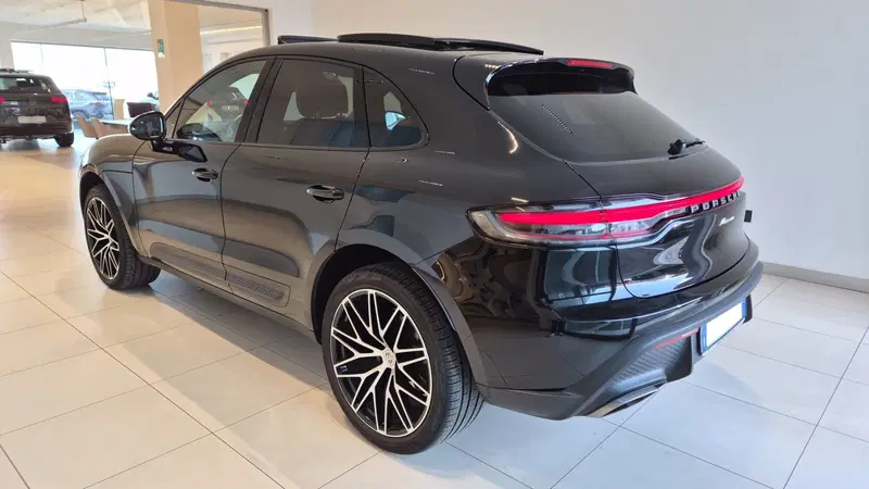 Porsche Macan usata a Frosinone (6)