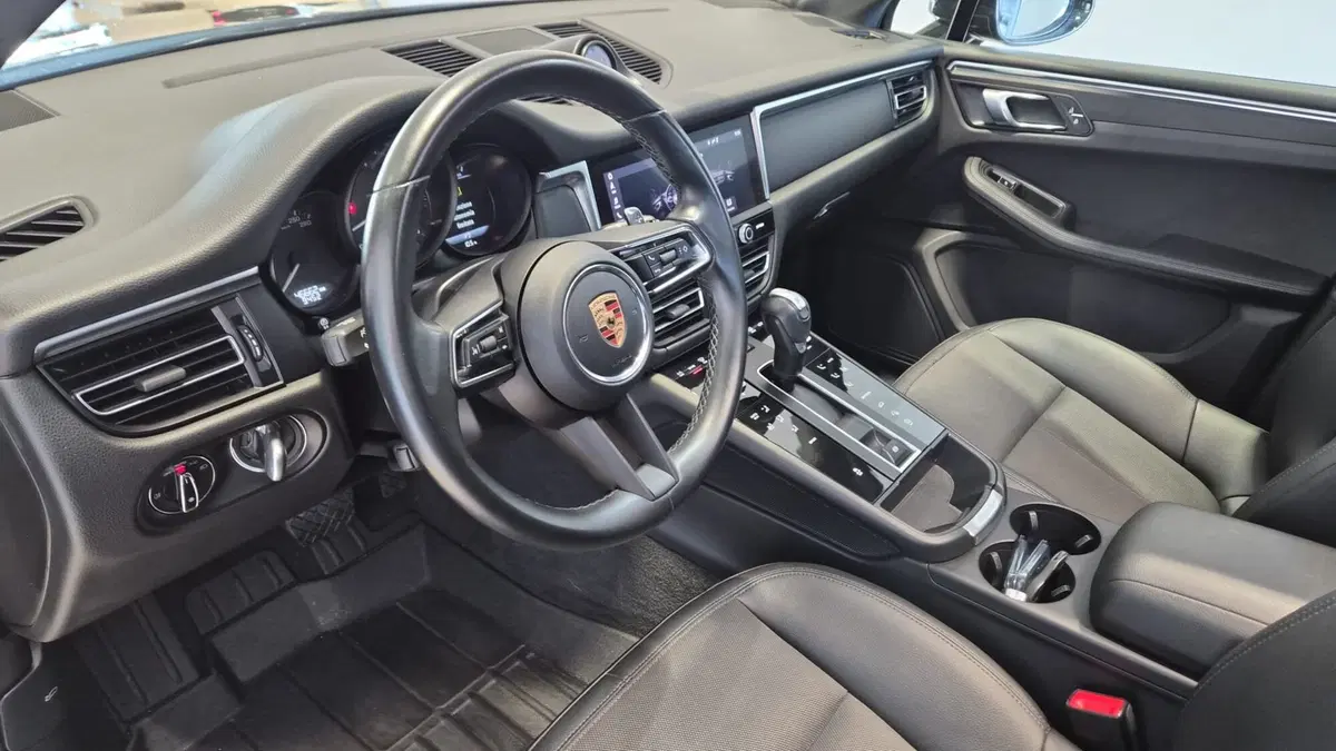 Porsche Macan usata a Frosinone (8)