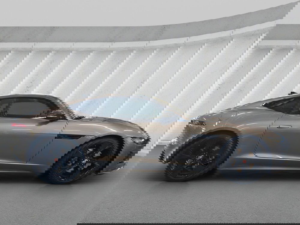 Jaguar F-Type Coupé usata a Milano (6)