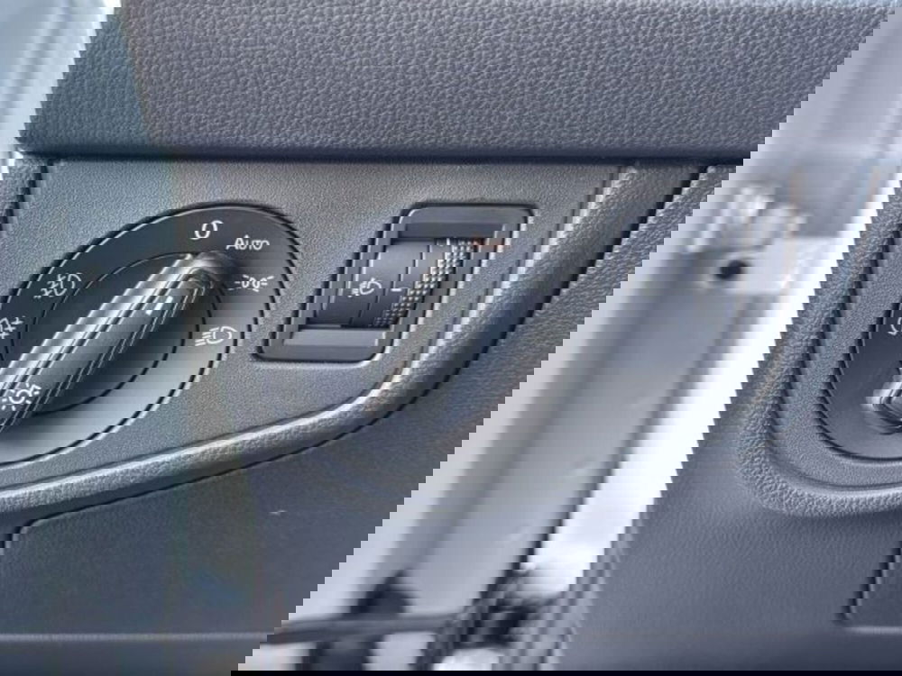 Volkswagen Polo nuova a Vicenza (13)