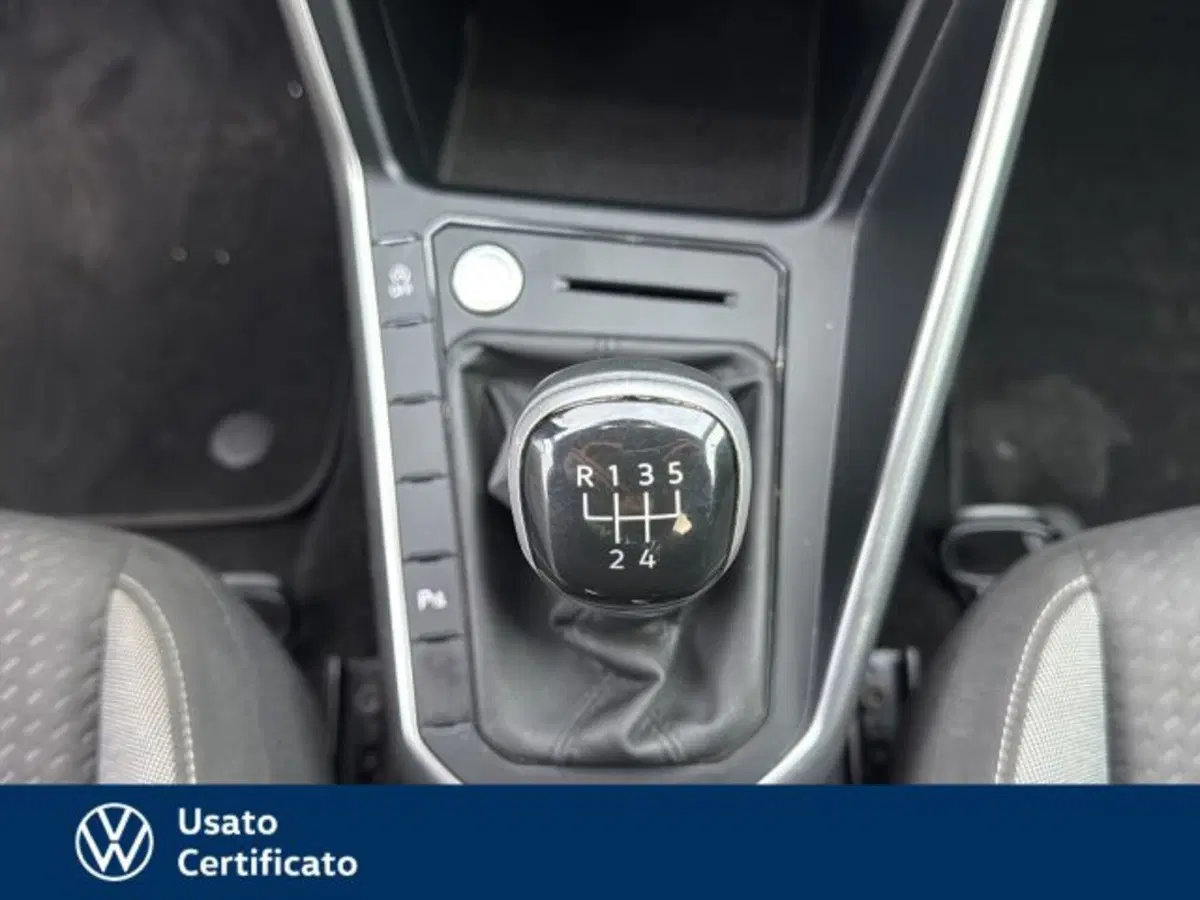 Volkswagen Taigo usata a Vicenza (18)