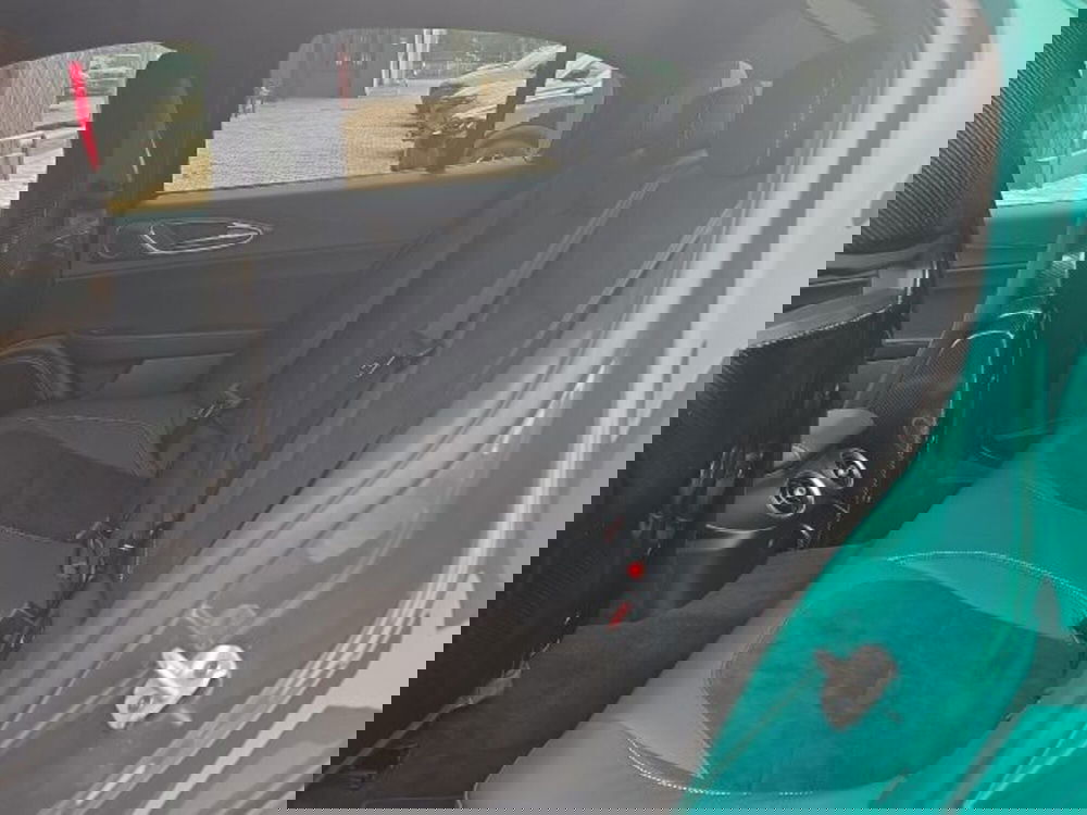 Alfa Romeo Giulia nuova a Monza e Brianza (12)