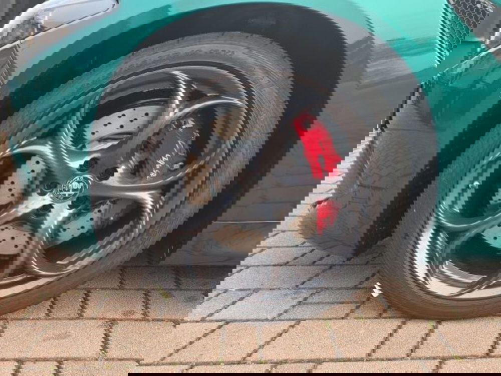 Alfa Romeo Giulia nuova a Monza e Brianza (13)