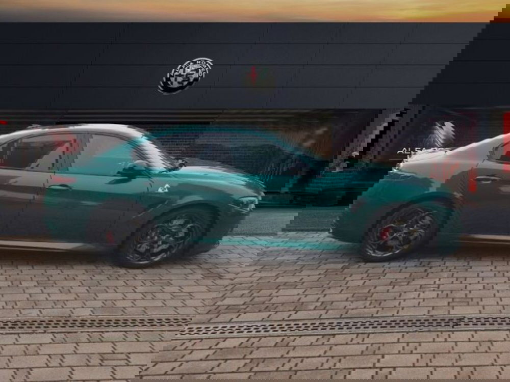 Alfa Romeo Giulia nuova a Monza e Brianza (4)