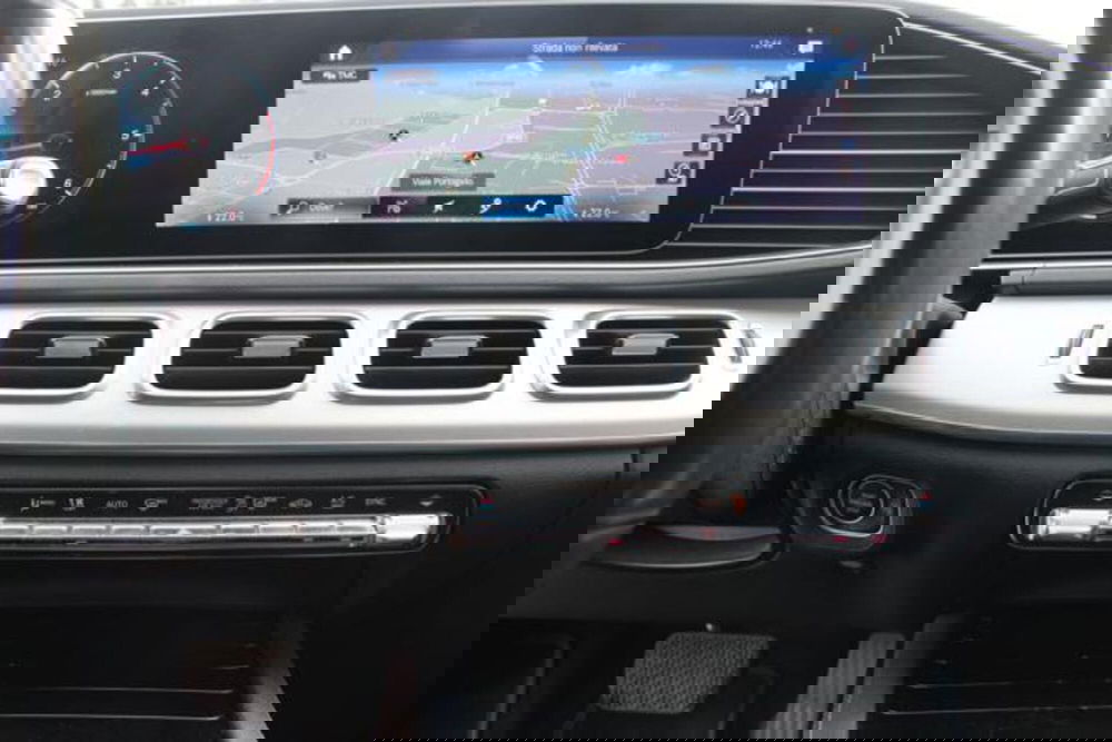 Mercedes-Benz GLE SUV usata a Lecce (11)