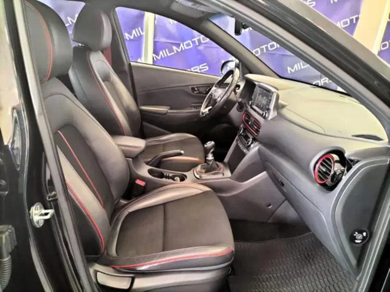 Hyundai Kona usata a Messina (11)