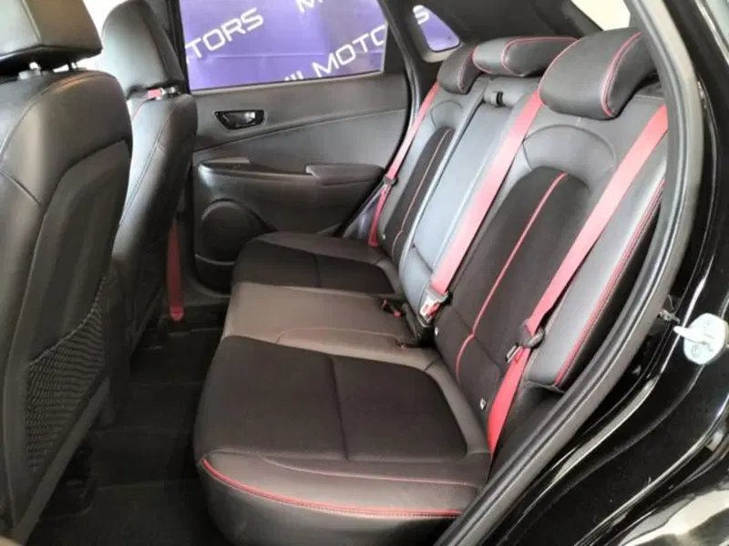 Hyundai Kona usata a Messina (12)