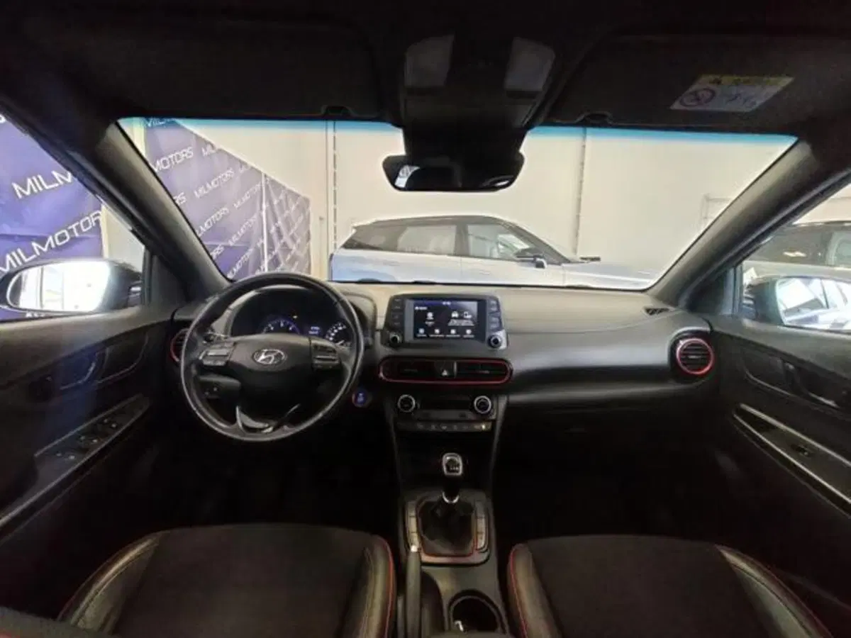 Hyundai Kona usata a Messina (14)