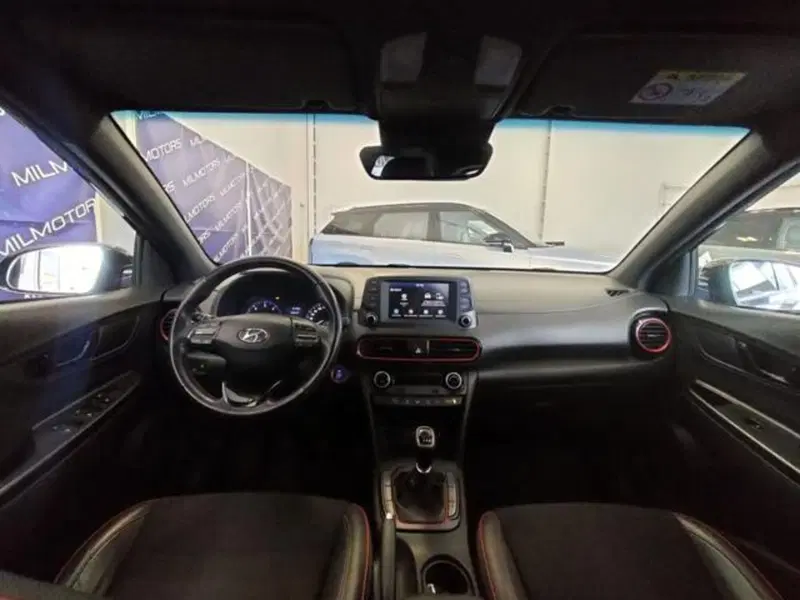 Hyundai Kona usata a Messina (14)