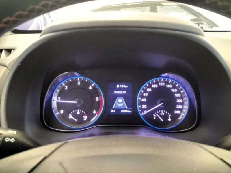 Hyundai Kona usata a Messina (17)