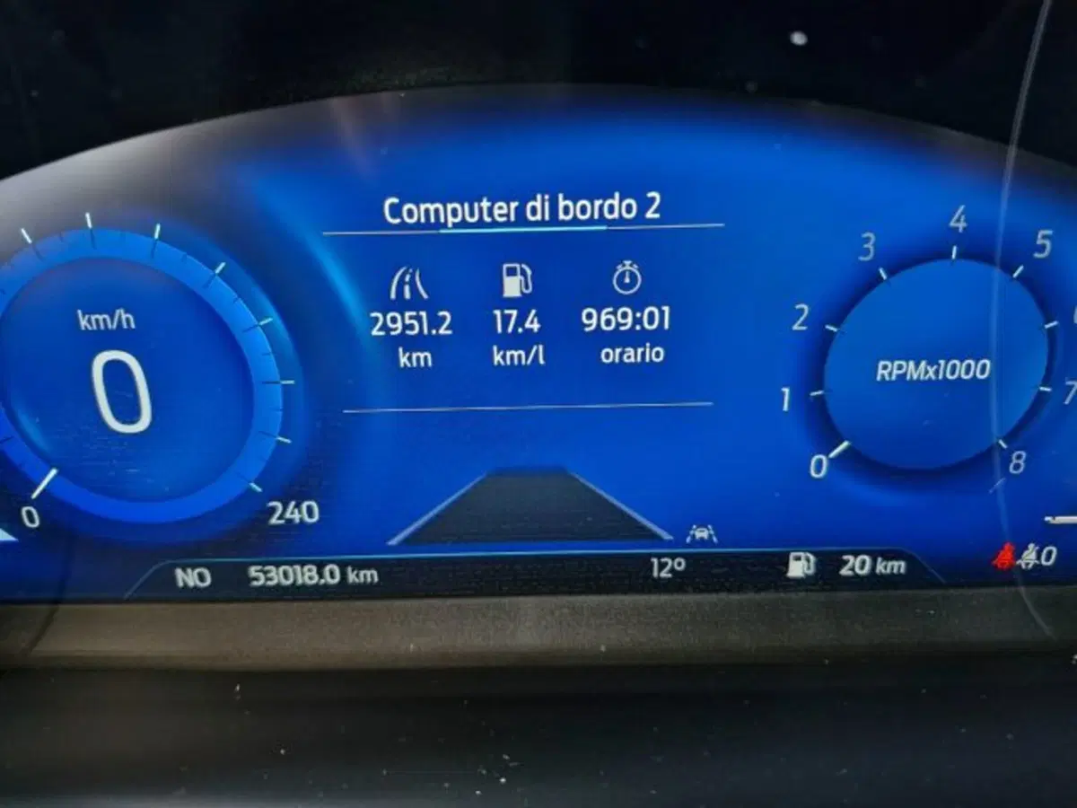 Ford Kuga usata a Bologna (11)