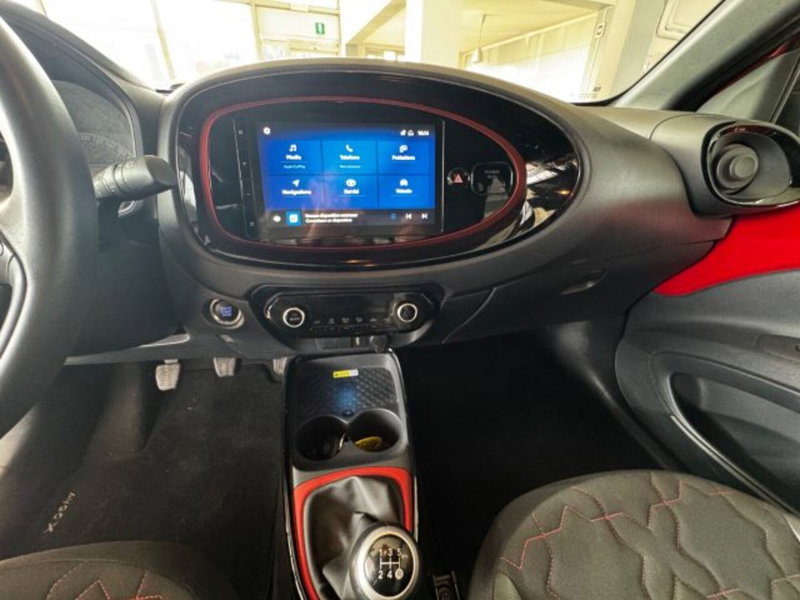 Toyota Aygo X usata a Bologna (11)