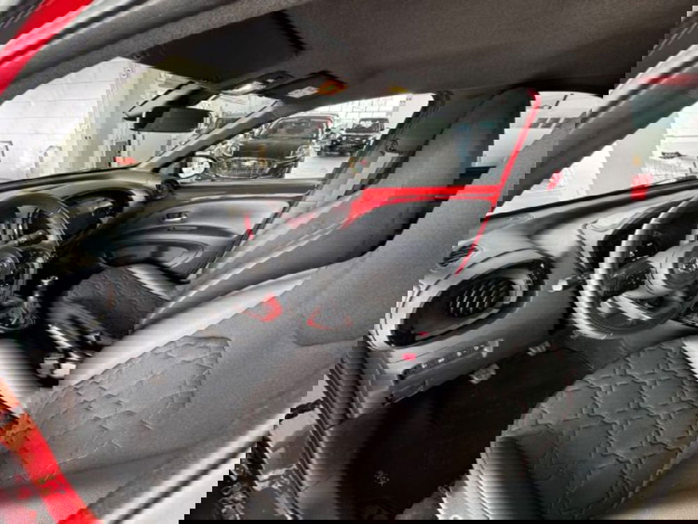 Toyota Aygo X usata a Bologna (9)