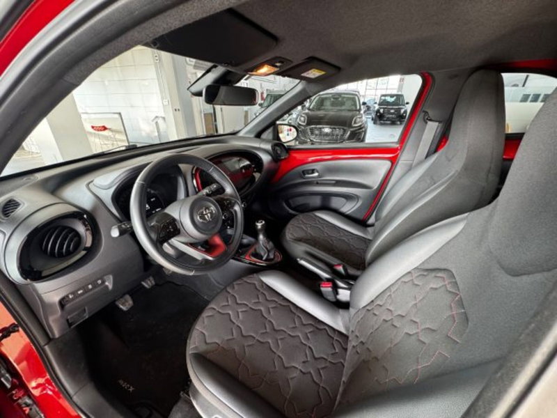 Toyota Aygo X usata a Bologna (9)