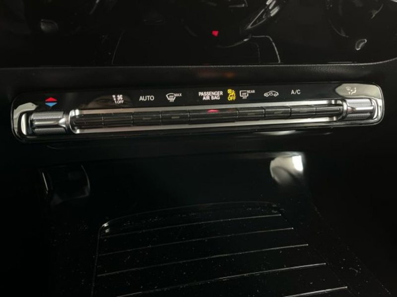 Mercedes-Benz Classe A Sedan usata a Verona (14)